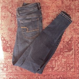 American eagle size 2 jeans